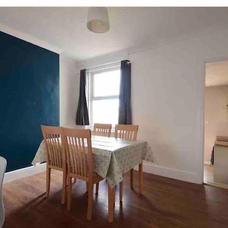 Modern 2 Bedroom Terraced House Dover Zewnętrze zdjęcie